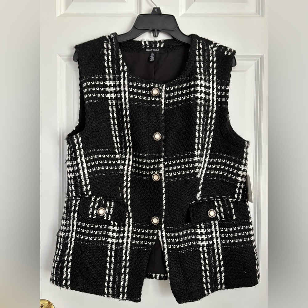 Ellen Tracy Black & White Tweed Sleeveless Jacket